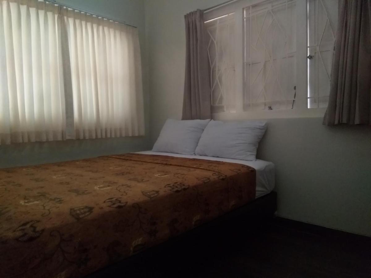 Omah Ngadiwinatan Syariah Apartment Yogyakarta Ngoại thất bức ảnh