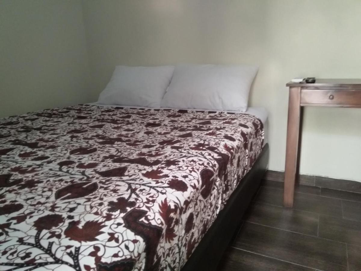 Omah Ngadiwinatan Syariah Apartment Yogyakarta Ngoại thất bức ảnh