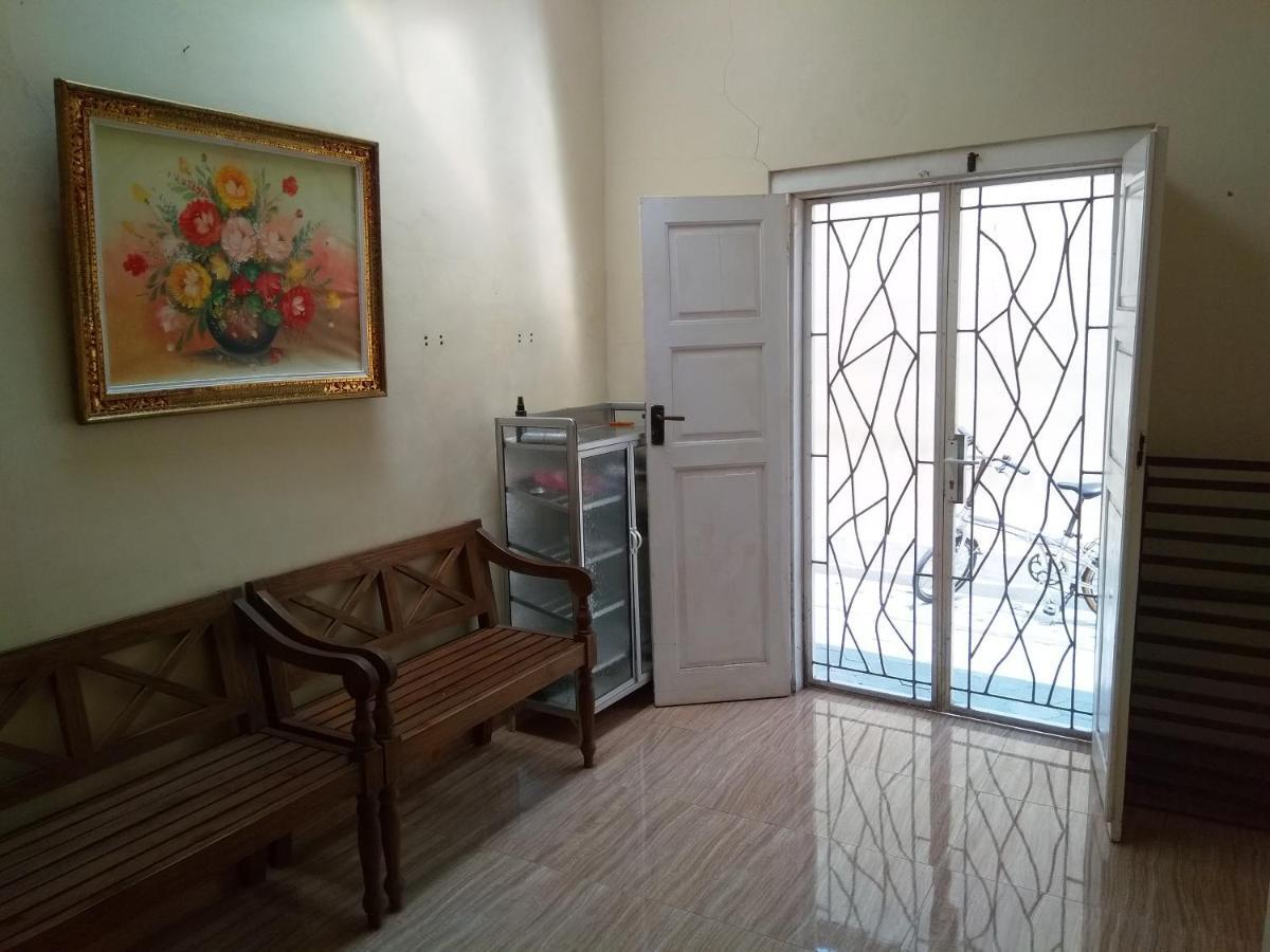 Omah Ngadiwinatan Syariah Apartment Yogyakarta Ngoại thất bức ảnh